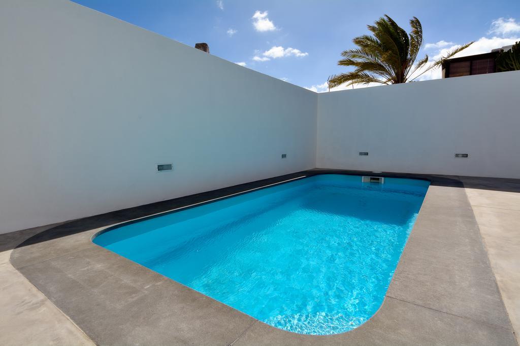 Villa Sunrise Private Pool Puerto Del Carmen By Pvl Kültér fotó